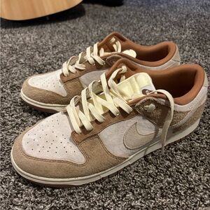 Nike Low-Top Suede Sneakers in Cream and Brown